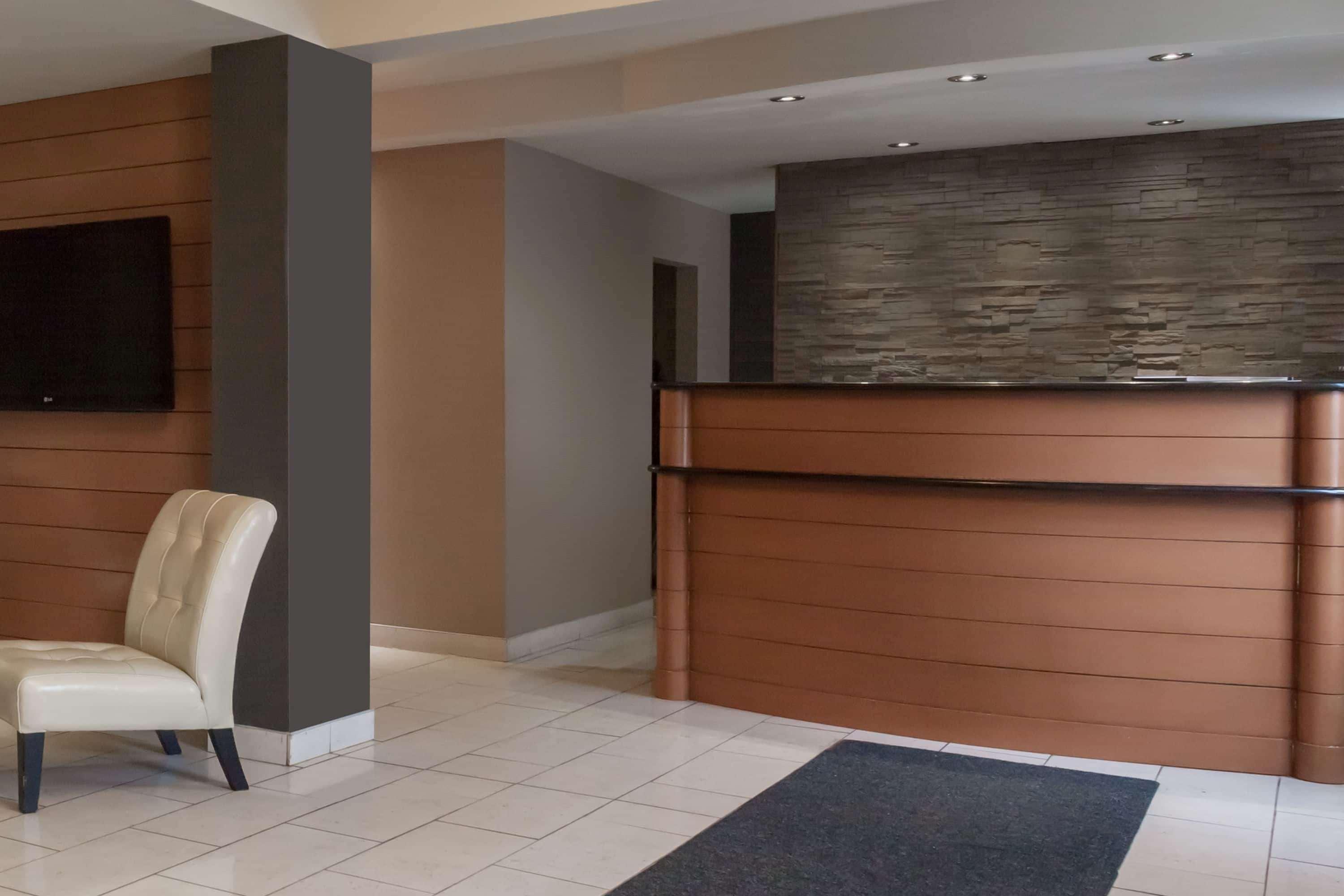 Days Inn By Wyndham Frédéricton Extérieur photo