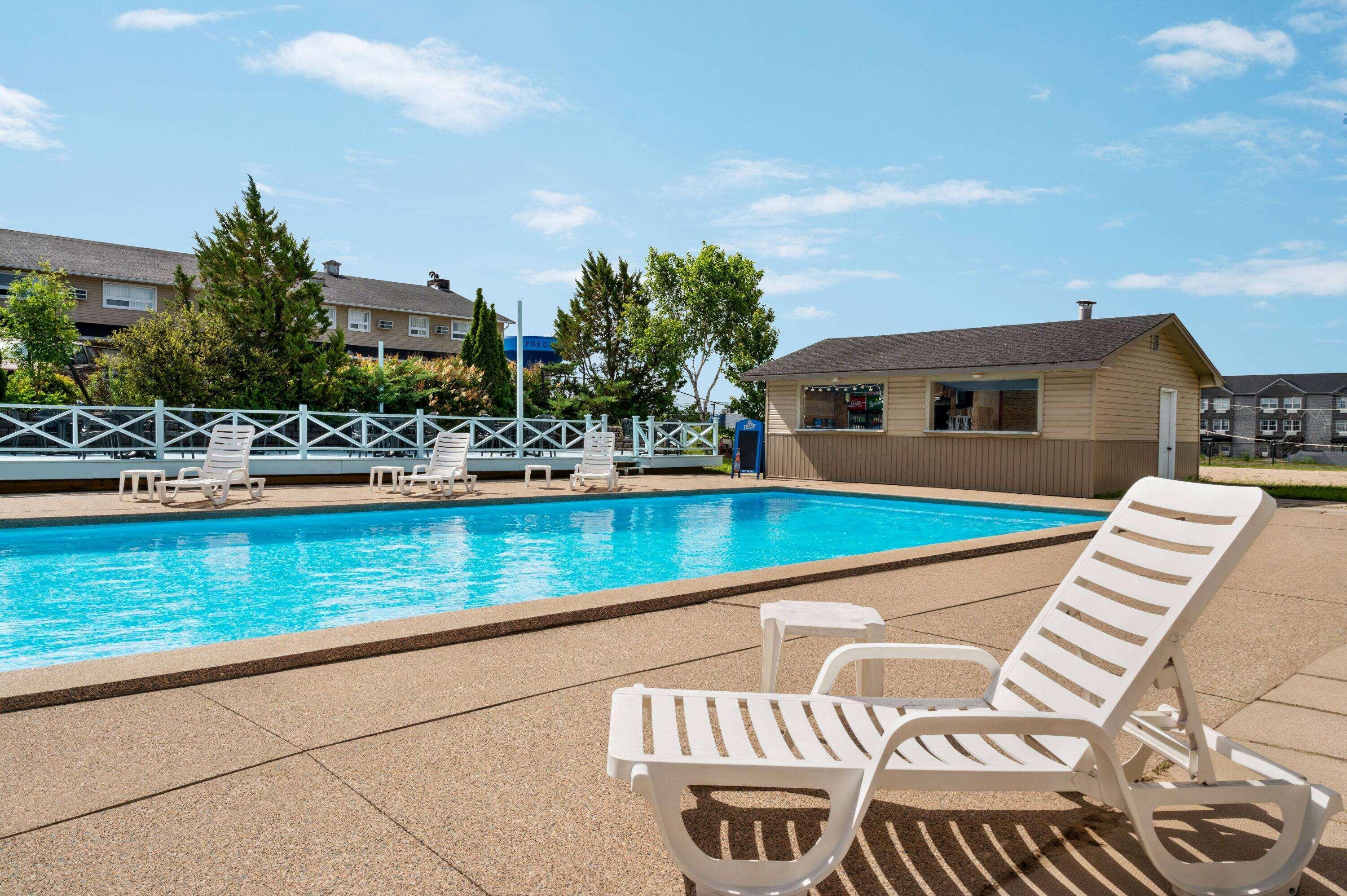 Days Inn By Wyndham Frédéricton Extérieur photo