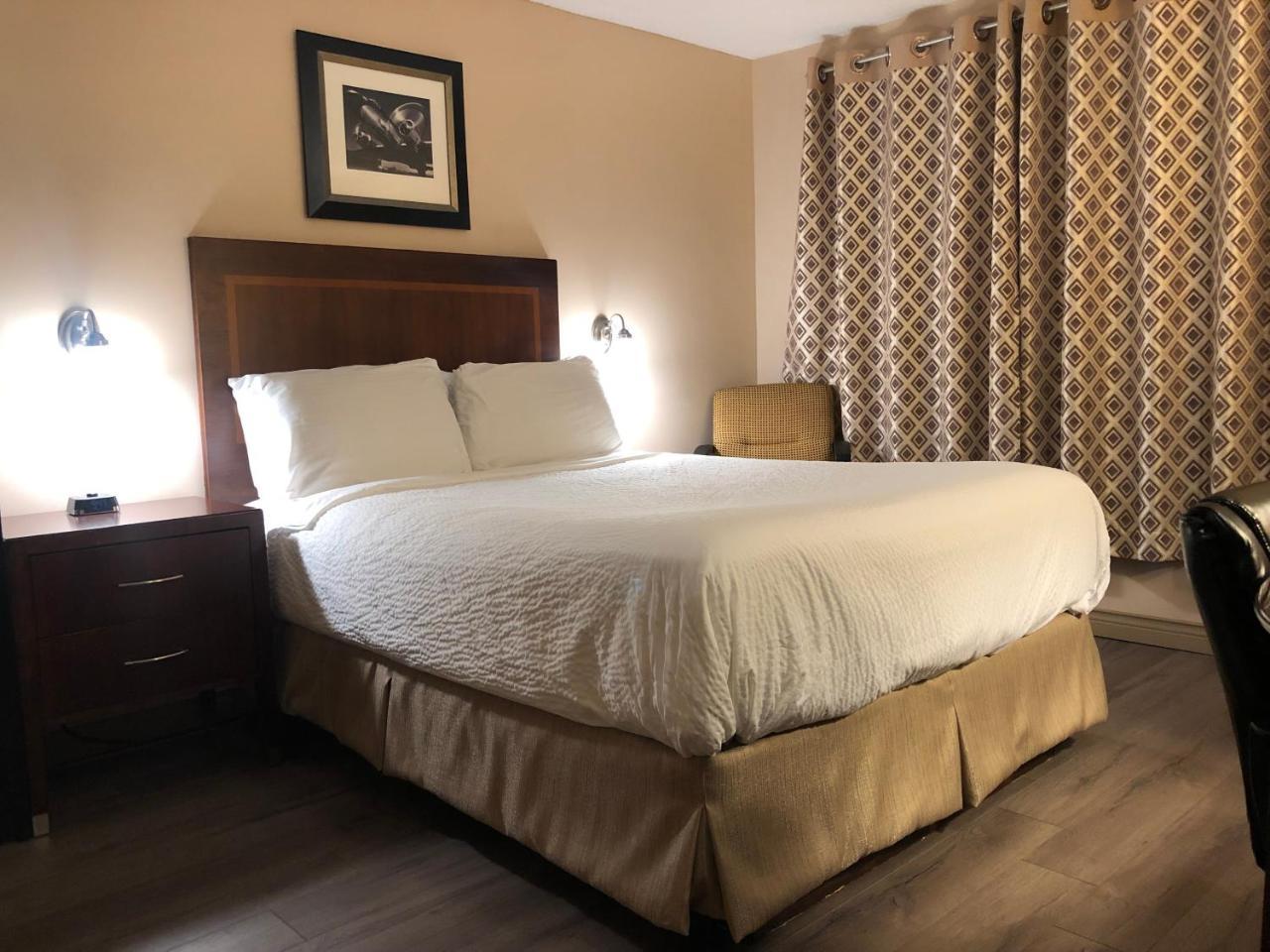 Days Inn By Wyndham Frédéricton Extérieur photo